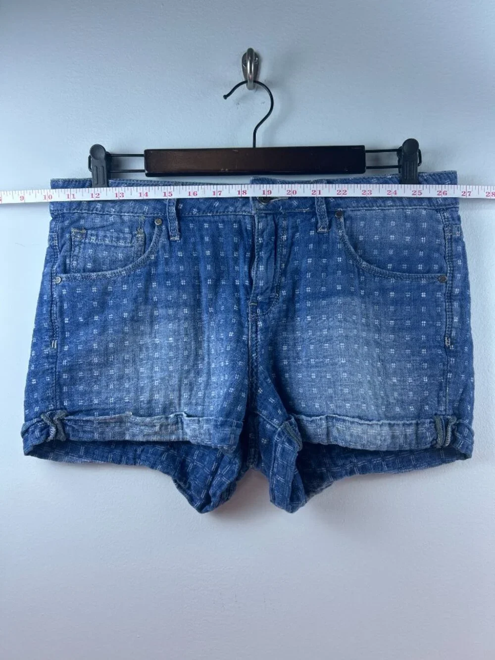 Melrose and Market Denim Shorts Relaxed Fit Blue Dot Print Size 27